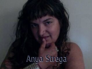 Anya_Strega