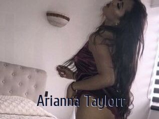 Arianna_Taylorr