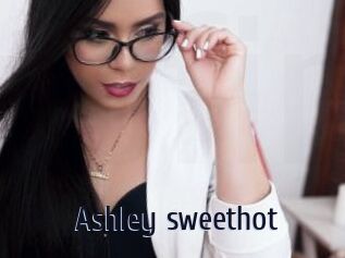 Ashley_sweethot