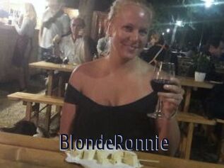 BlondeRonnie