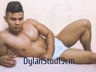 DylanStud19cm