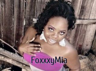 FoxxxyMia