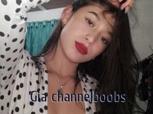 Gia_channelboobs