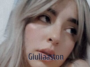 Giuliaaston