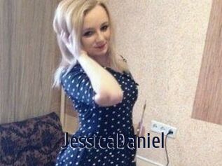 Jessica_Daniel
