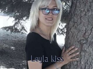 Leyla_kiss