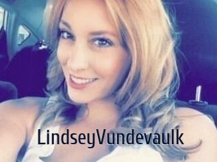 LindseyVundevaulk