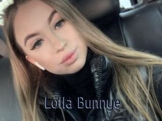 Lolla_Bunnye