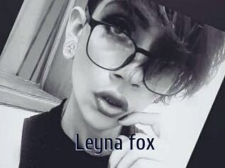 Leyna_fox