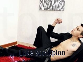 Luke_scockpion