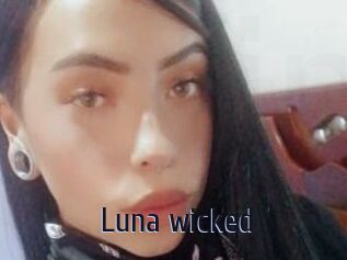 Luna_wicked