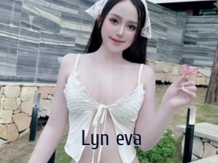 Lyn_eva