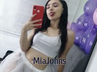 MiaJohns