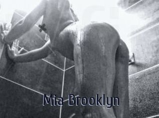 Mia_Brooklyn