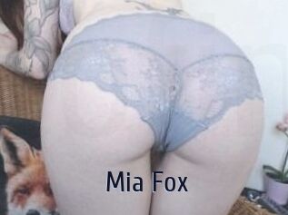 Mia_Fox