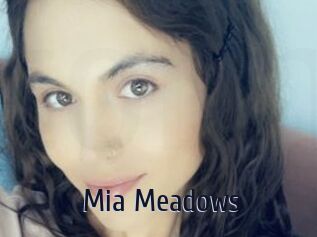 Mia_Meadows