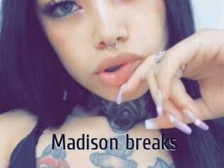 Madison_breaks