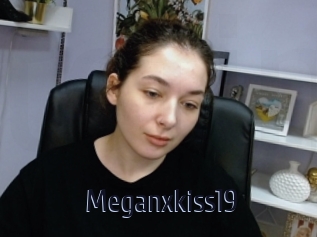 Meganxkiss19