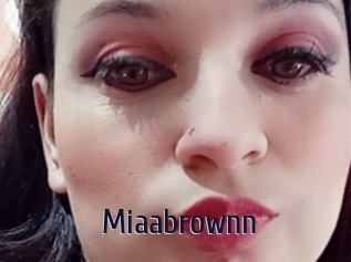 Miaabrownn