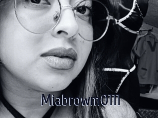 Miabrowm0111