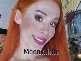 Moonxwhite