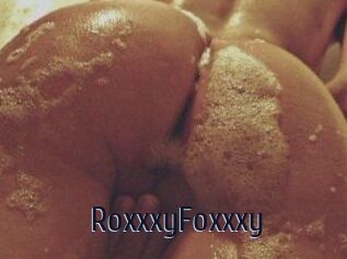 RoxxxyFoxxxy