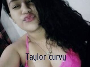 Taylor_curvy