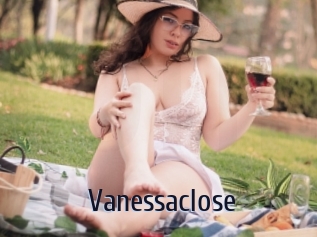 Vanessaclose