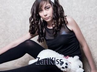 ZariKiss